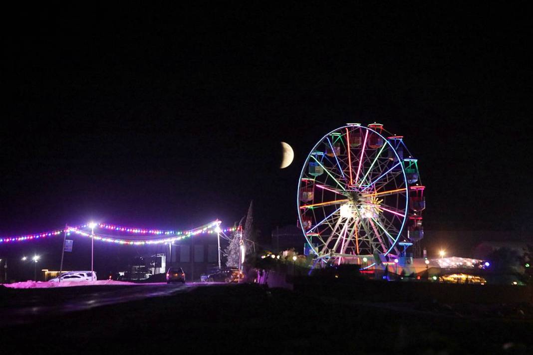 Doğa olayı mı, felaket habercisi mi? 'Kanlı Ay' tutulması ve bilimsel gerçekler 16